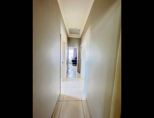 3 BEDROOM TOWNHOUSE FOR SALE IN WITBANK EXT 10